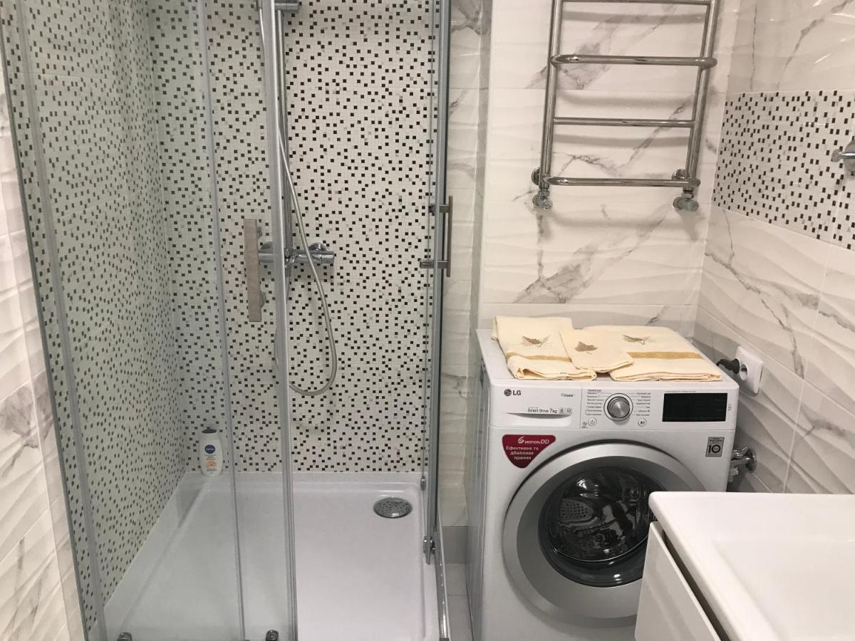 Затишна Квартира Apartment Ternopil Bagian luar foto